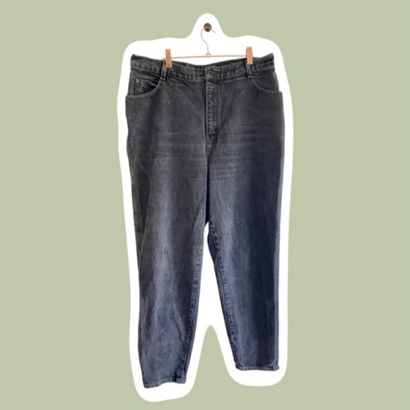 Vintage Denim - Black - Tapered Leg - Relaxed Fit - High Waisted - Gitano Mom Jeans